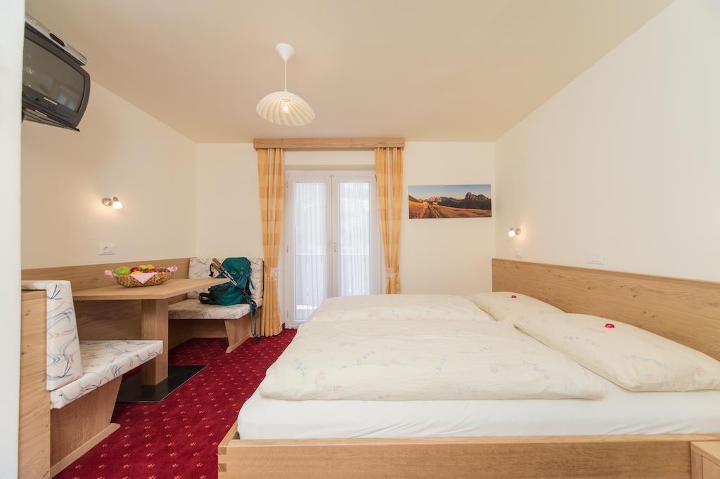Kedul Lodge Santa Cristina Val Gardena Ngoại thất bức ảnh